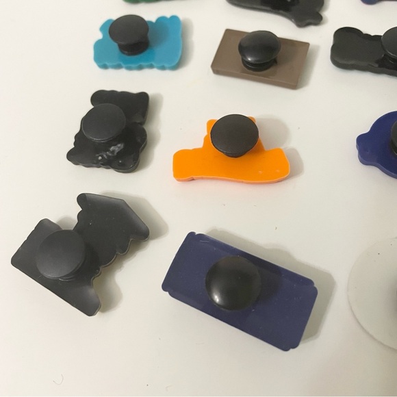 Croc Charms Lot of 16 Assorted Charms - Picture 9 of 11